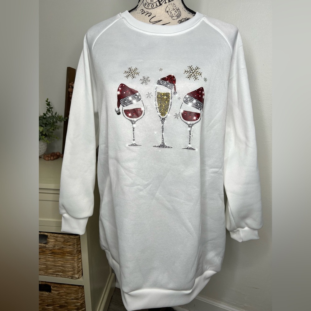 Brand New-Santa Wine Glasses Tunic Sweatshirt